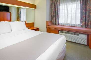 Microtel Inn & Suites By Wyndham Hattiesburg
