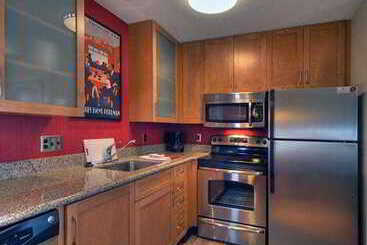 Residence Inn By Marriott Portland Airport At Cascade Station