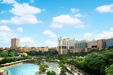 ویلا Sunway Resort