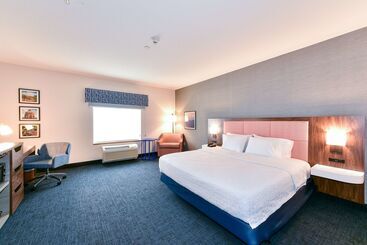 هتل Hampton Inn & Suites Pittsburg, Ca