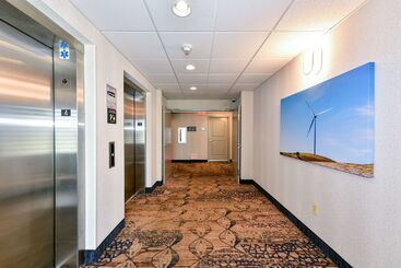 هتل Hampton Inn & Suites Pittsburg, Ca