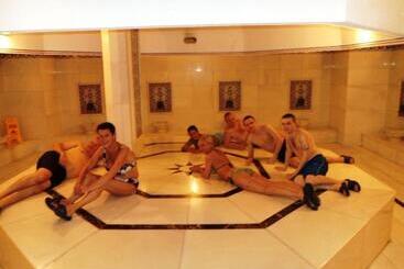 هتل Hisar Holiday Club