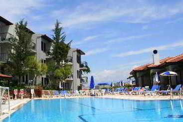 هتل Hisar Holiday Club