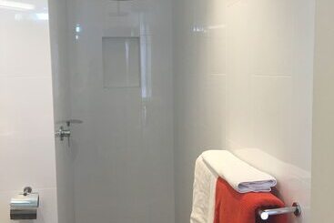هتل Holmwood Guesthouse
