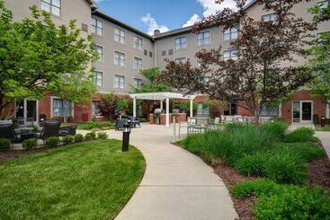 هتل Homewood Suites Lexington Hamburg