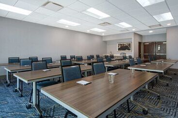 هتل Homewood Suites Lexington Hamburg