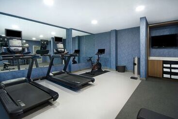 هتل Homewood Suites Lexington Hamburg