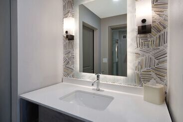 هتل Homewood Suites Lexington Hamburg