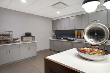 هتل Homewood Suites Lexington Hamburg