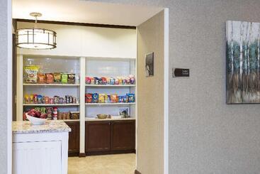 هتل Homewood Suites Lexington Hamburg