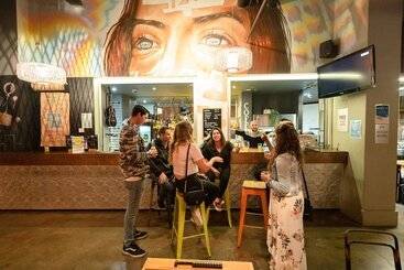 هتل Yha Melbourne Central