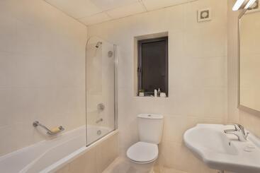 Plaza Regency Hotels
