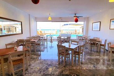 هتل Sunset Beach