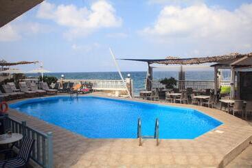هتل Sunset Beach