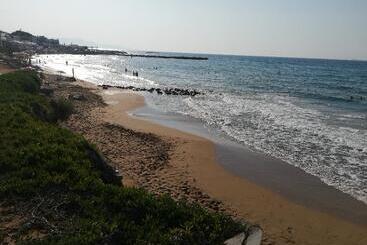 هتل Sunset Beach