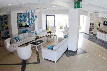 Lantiana Gardens Apart