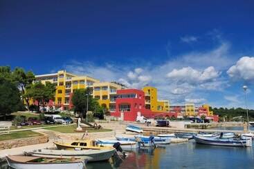 Family Resort Del Mar