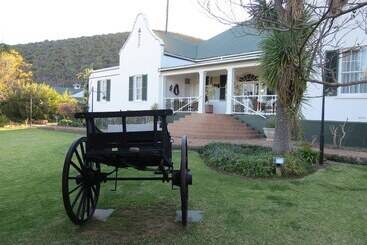هتل Altes Landhaus Country Lodge