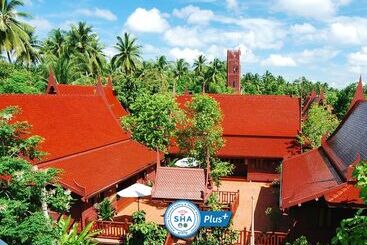 هتل Baan Amphawa Resort & Spa