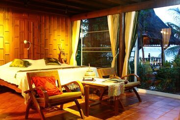 هتل Ban Sabai Big Buddha Retreat & Spa