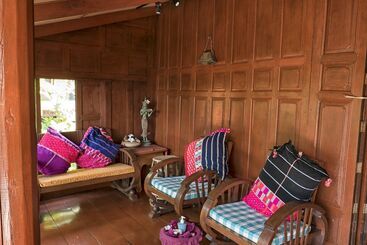 هتل Ban Sabai Big Buddha Retreat & Spa
