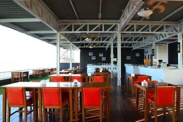 هتل Baywalk Residence Pattaya