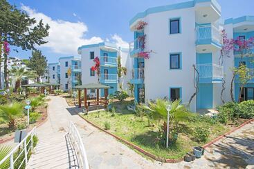 فندق Carina Resort