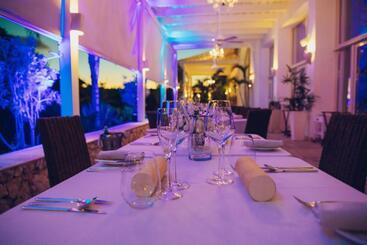 هتل Eden Roc Cap Cana