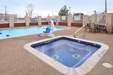 هتل Hampton Inn & Suites Greenville