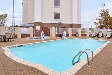 هتل Hampton Inn & Suites Greenville