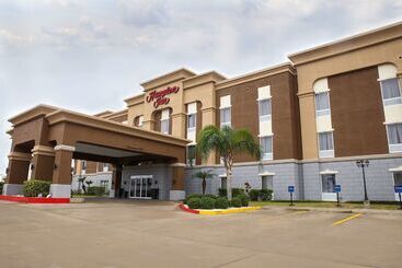 هتل Hampton Inn Kingsville