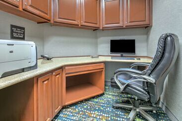 هتل Hampton Inn Kingsville
