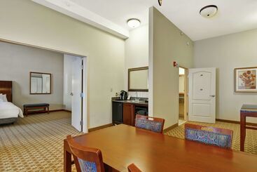 هتل Hilton Garden Inn Amarillo