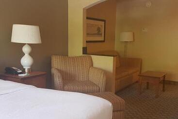 هتل Holiday Inn Carbondale   Conference Center, An Ihg