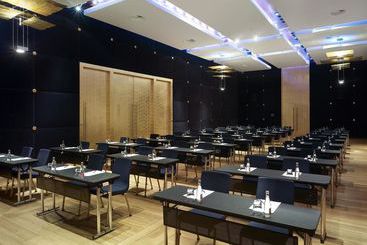 هتل Hyatt Regency Ekaterinburg