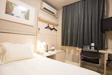 هتل Jinjiang Inn Changchun Renmin Square