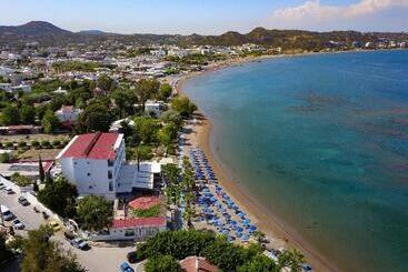 هتل Lido Star Beach