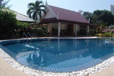 Patong Palace Hotel   Sha Extra Plus