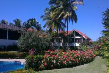 هتل Playa Laguna