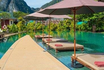 هتل Pp Charlie Beach Resort  Sha Plus