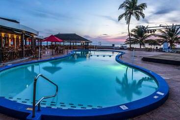 Decameron Club Caribbean Runaway Bay, Ramada All Inclusive Resort