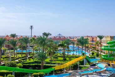 هتل Titanic Beach Families And Couples Only