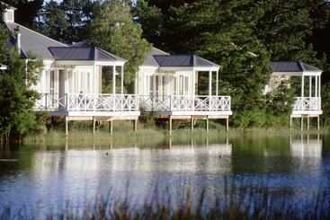 هتل Woodman Estate Luxury Country