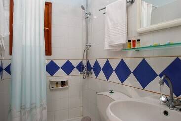Romantica Hotel Apartments