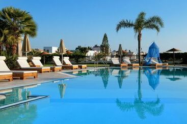 Socrates Hotel Malia Beach