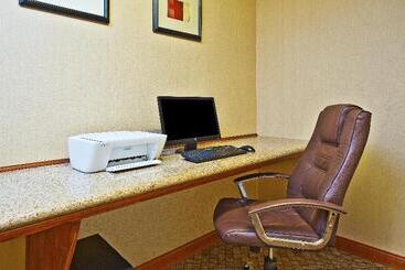 Holiday Inn Express Hotel & Suites Goshen, An Ihg