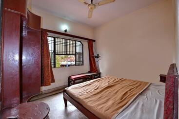هتل Aditya Palace