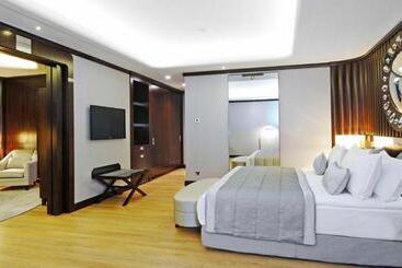 هتل Crowne Plaza Bursa Convention Center & Thermal Spa, An Ihg
