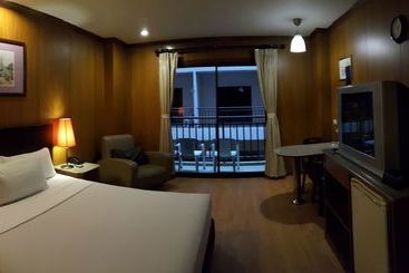هتل Dynasty Inn Pattaya
