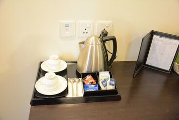 호텔 Godwin Deluxe  Near New Delhi Railway Station   Paharganj